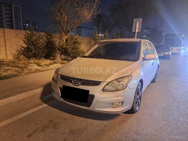 Hyundai i30 2009, 400,004 km - 1.6 л - Bakı