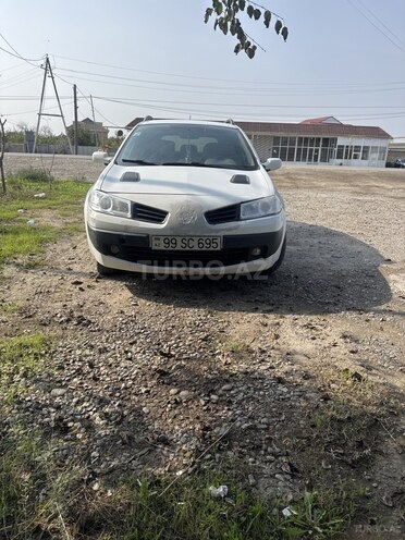 Renault Megane 2007, 800,000 km - 1.5 l - Salyan