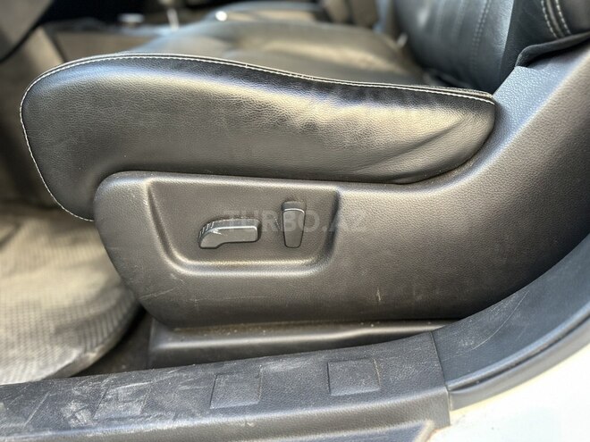Nissan X-Trail 2012, 175,000 km - 2.5 л - Bakı