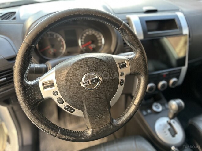 Nissan X-Trail 2012, 175,000 km - 2.5 л - Bakı