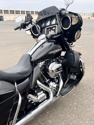 Harley-Davidson FLHX Street Glide 2015, 49,000 km - 1.7 l - Gəncə