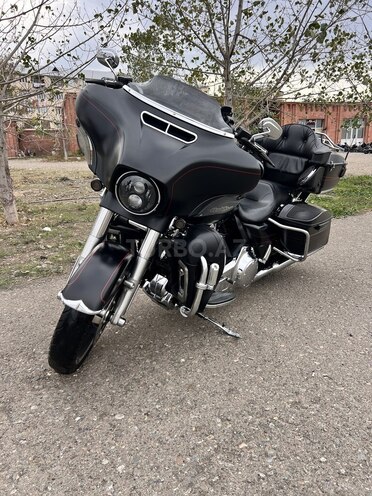 Harley-Davidson FLHX Street Glide 2015, 49,000 km - 1.7 l - Gəncə