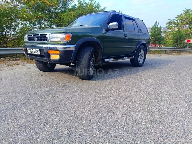 Nissan Pathfinder 1998, 312,489 km - 3.3 l - Qusar
