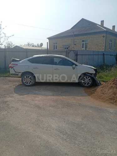 Nissan Sentra 2013, 215,000 km - 1.8 l - Şirvan