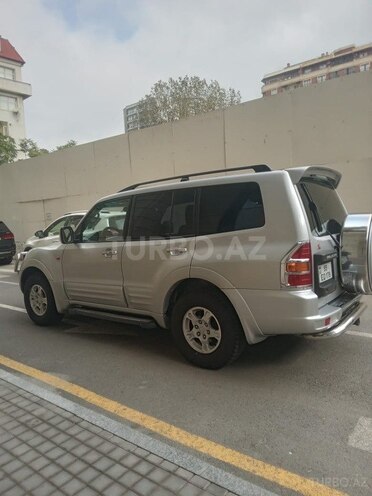 Mitsubishi Pajero 2001, 290,000 km - 3.0 l - Bakı