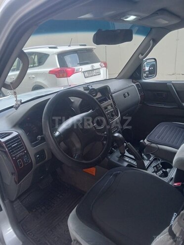 Mitsubishi Pajero 2001, 290,000 km - 3.0 l - Bakı