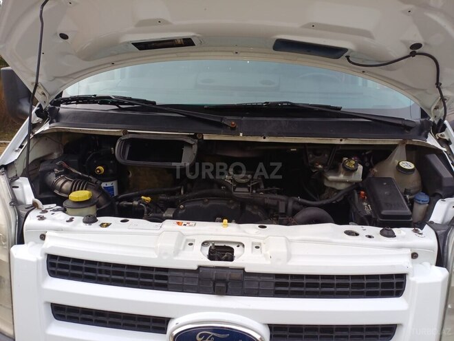 Ford Transit 2011, 243,394 km - 2.4 л - Tovuz