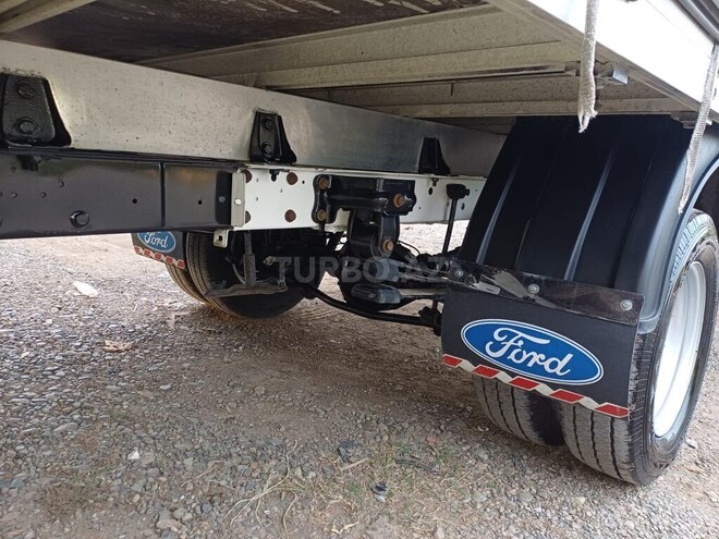 Ford Transit 2011, 243,394 km - 2.4 л - Tovuz