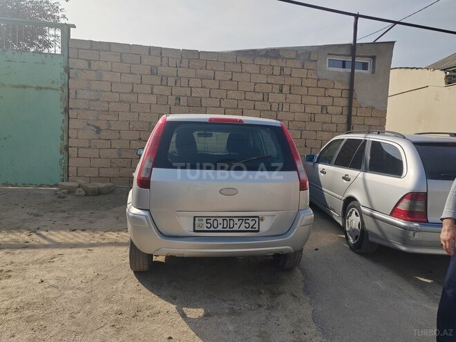 Ford Fusion 2009, 318,000 km - 1.4 л - Sumqayıt