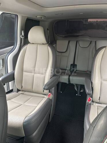 Kia Carnival 2015, 197,000 km - 2.2 l - Bakı