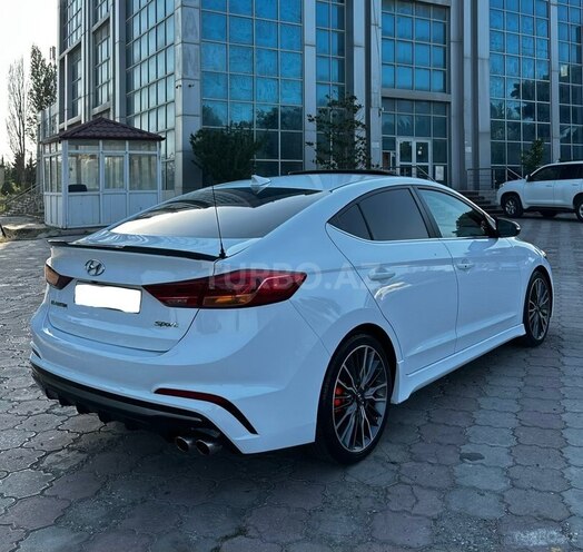 Hyundai Elantra 2017, 125,529 km - 1.6 l - Bakı