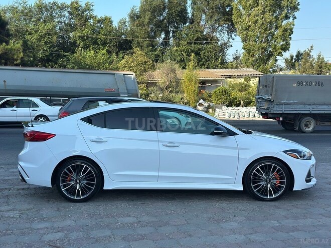 Hyundai Elantra 2017, 125,529 km - 1.6 l - Bakı