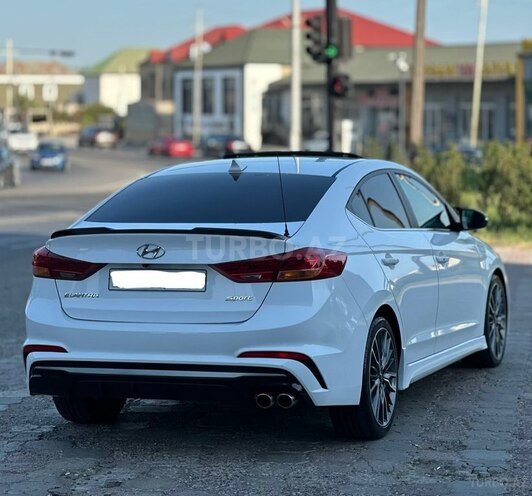 Hyundai Elantra 2017, 125,529 km - 1.6 l - Bakı