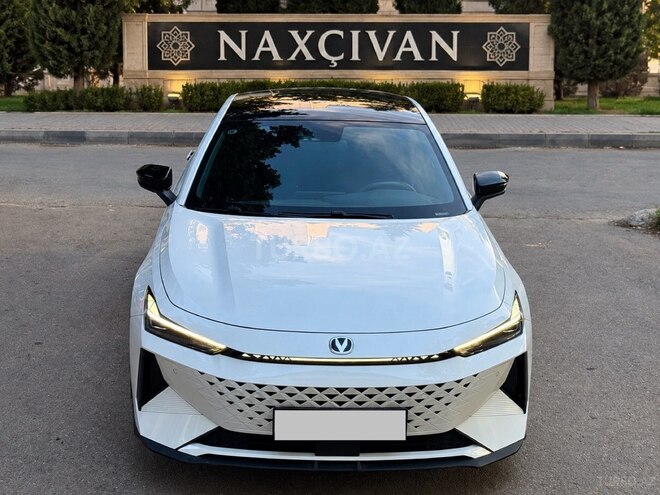 Changan  2024, 10,500 km - 1.5 л - Naxçıvan