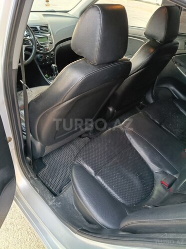 Hyundai Accent 2011, 270,810 km - 1.6 l - Bakı