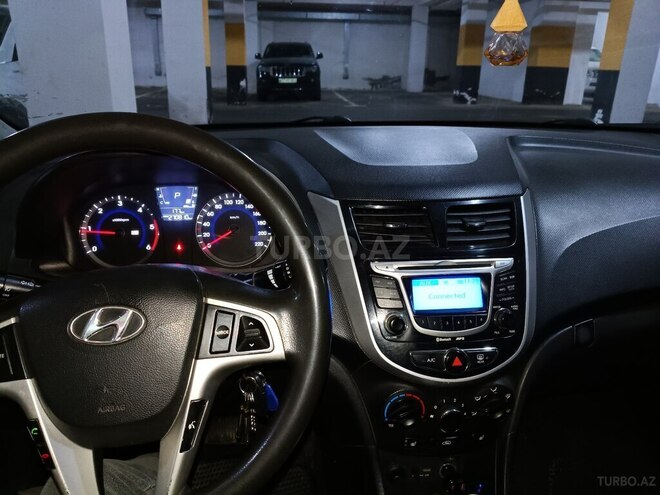 Hyundai Accent 2011, 270,810 km - 1.6 l - Bakı