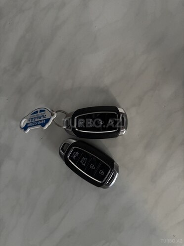 Hyundai Santa Fe 2018, 155,000 km - 2.0 l - Bakı