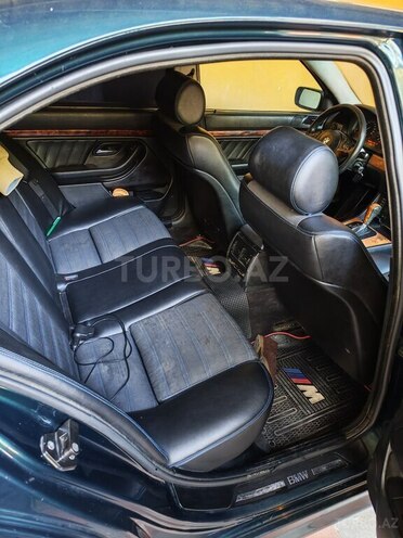 BMW 528 1998, 490,000 km - 2.8 l - Bakı