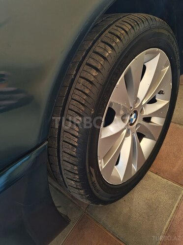BMW 528 1998, 490,000 km - 2.8 l - Bakı