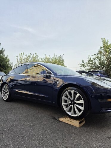 Tesla Model 3 2018, 200,000 km - 0.0 l - Bakı