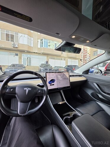 Tesla Model 3 2018, 200,000 km - 0.0 l - Bakı