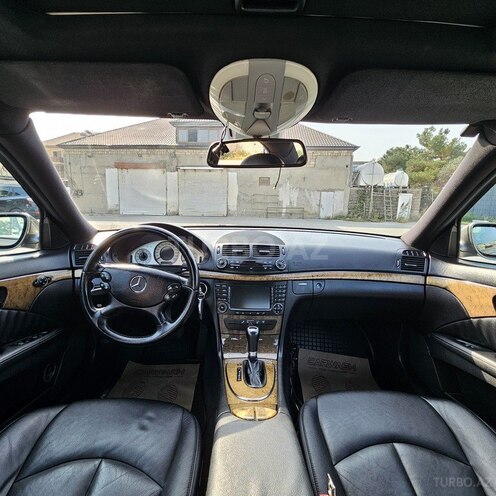 Mercedes E 230 2007, 290,500 km - 2.5 л - Bakı
