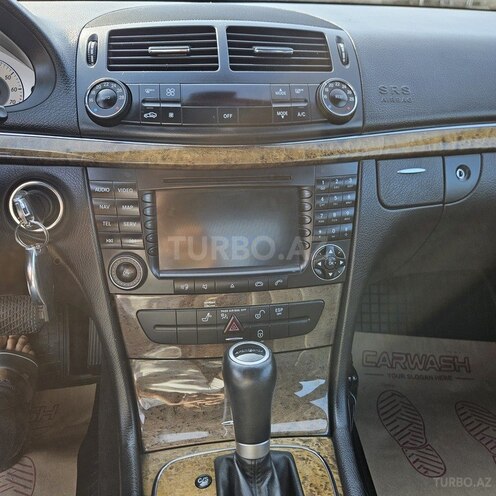 Mercedes E 230 2007, 290,500 km - 2.5 л - Bakı