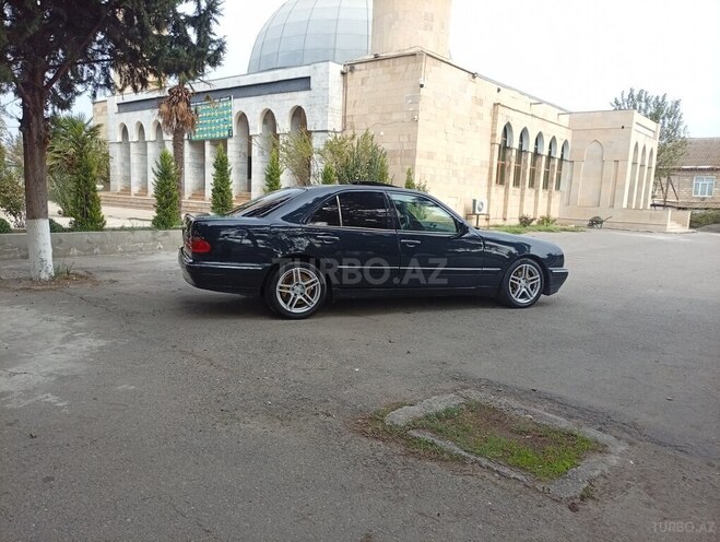 Mercedes E 290 1996, 345,126 km - 2.9 l - İmişli