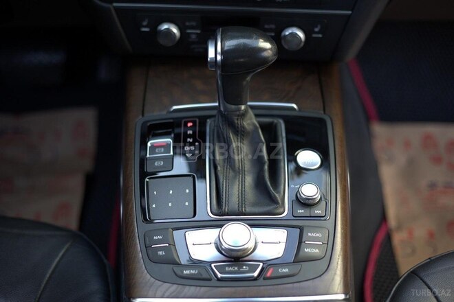 Audi A7 2014, 319,000 km - 3.0 l - Bakı