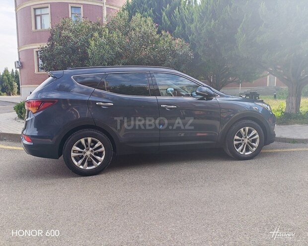 Hyundai Santa Fe 2016, 216,000 km - 2.0 л - Göygöl