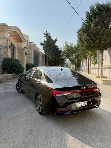 Hyundai Elantra 2021, 143,058 km - 1.6 l - Bakı