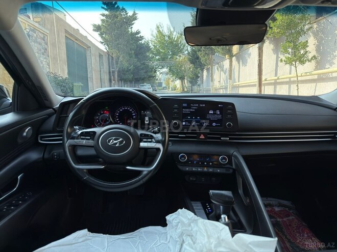 Hyundai Elantra 2021, 143,058 km - 1.6 l - Bakı