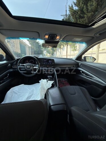 Hyundai Elantra 2021, 143,058 km - 1.6 l - Bakı