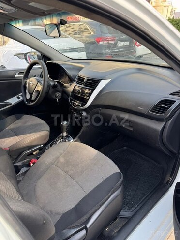Hyundai Accent 2012, 285,000 km - 1.4 l - Bakı