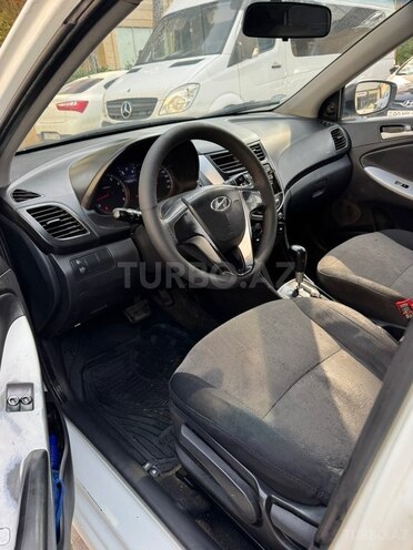 Hyundai Accent 2012, 285,000 km - 1.4 l - Bakı