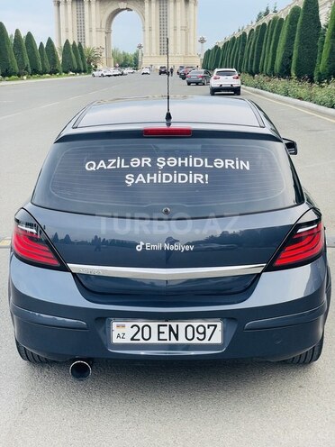 Opel Astra 2006, 211,000 km - 1.4 l - Gəncə