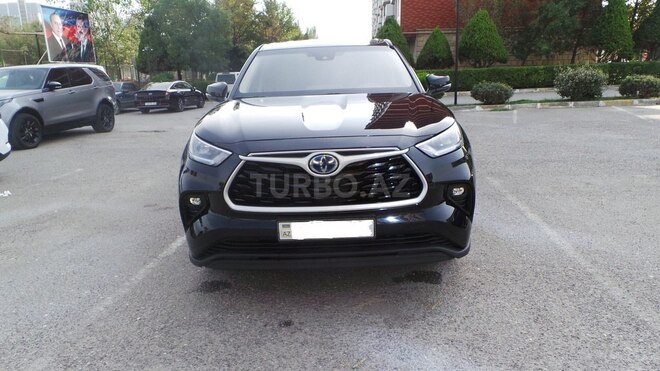 Toyota Highlander 2023, 68,820 km - 2.5 l - Bakı