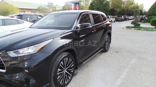 Toyota Highlander 2023, 68,820 km - 2.5 l - Bakı