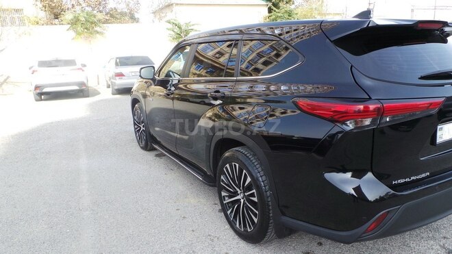 Toyota Highlander 2023, 68,820 km - 2.5 l - Bakı