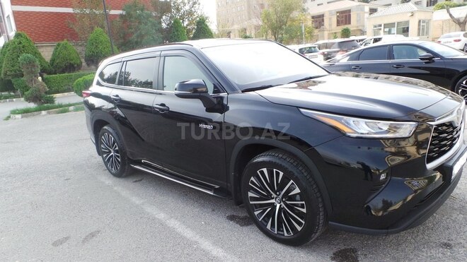Toyota Highlander 2023, 68,820 km - 2.5 l - Bakı