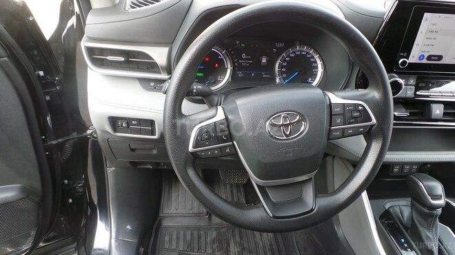 Toyota Highlander 2023, 68,820 km - 2.5 l - Bakı