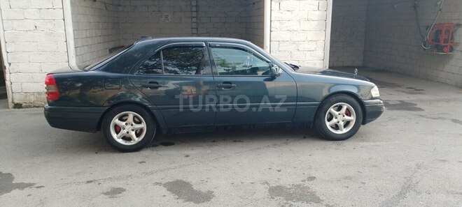 Mercedes C 230 1995, 407,000 km - 2.3 l - Şəki