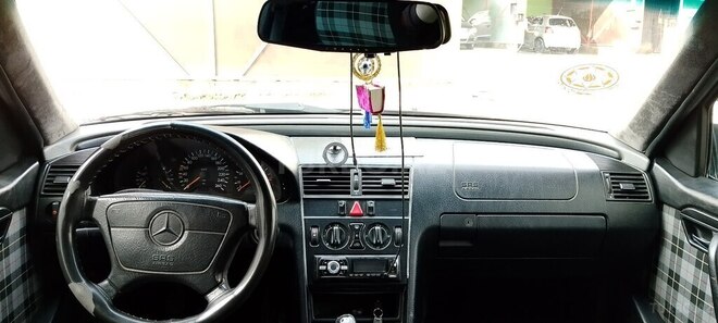 Mercedes C 230 1995, 407,000 km - 2.3 l - Şəki