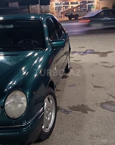 Mercedes E 240 1998, 423,112 km - 2.4 l - Bakı