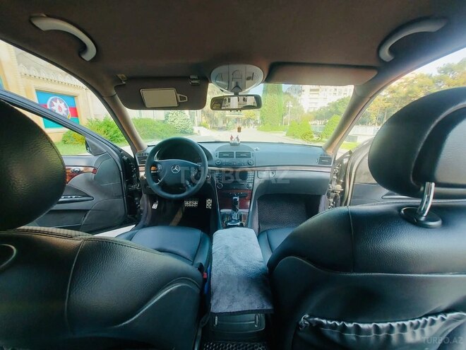 Mercedes E 220 2005, 273,000 km - 2.2 л - Bakı