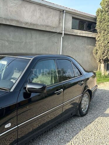 Mercedes C 220 1996, 250,000 km - 2.2 л - Bakı