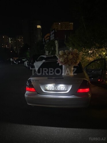 Mercedes E 270 2002, 301,000 km - 2.7 l - Bakı