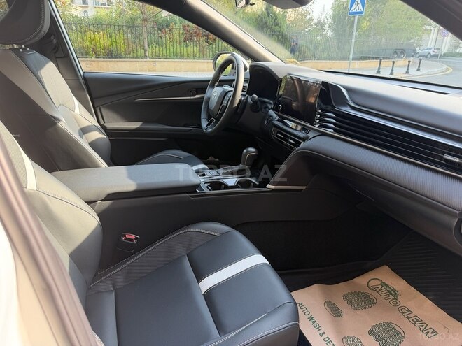 Toyota Camry 2024, 39,500 km - 2.5 l - Bakı