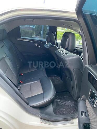Mercedes E 250 2011, 275,000 km - 1.8 л - Bakı