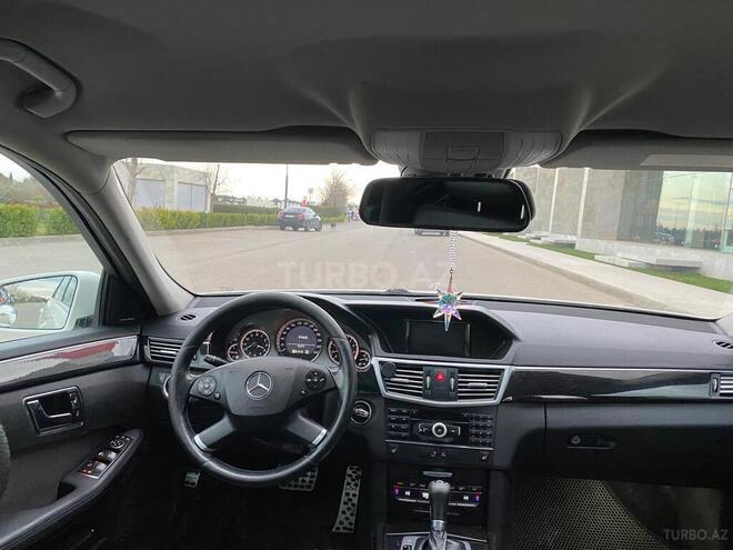 Mercedes E 250 2011, 275,000 km - 1.8 л - Bakı